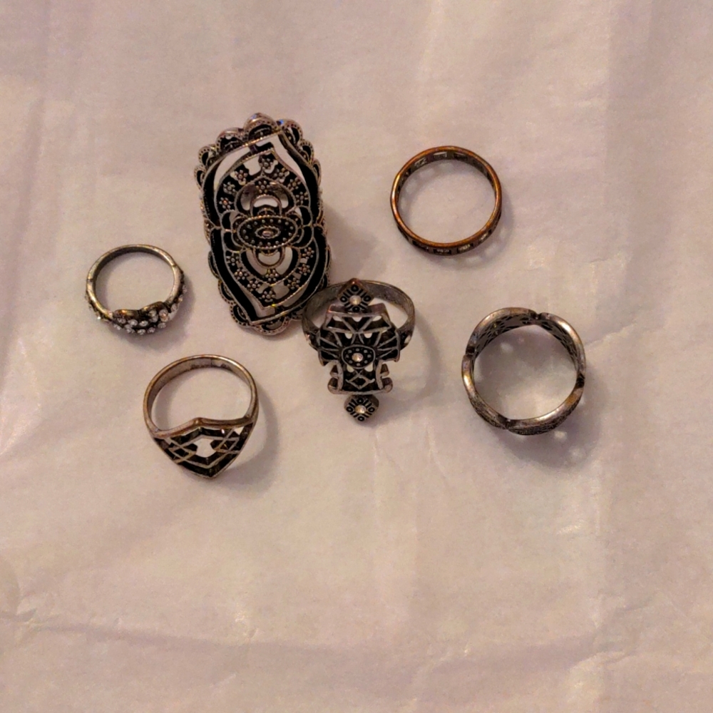 Bohemian ring set